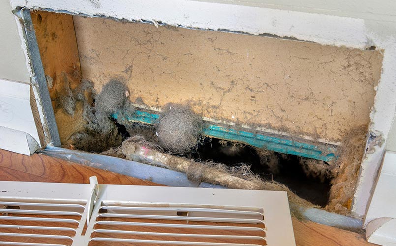 dirty furnace vent and duct needs cleaning